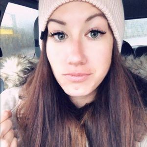 Meet your Posher, Meagan